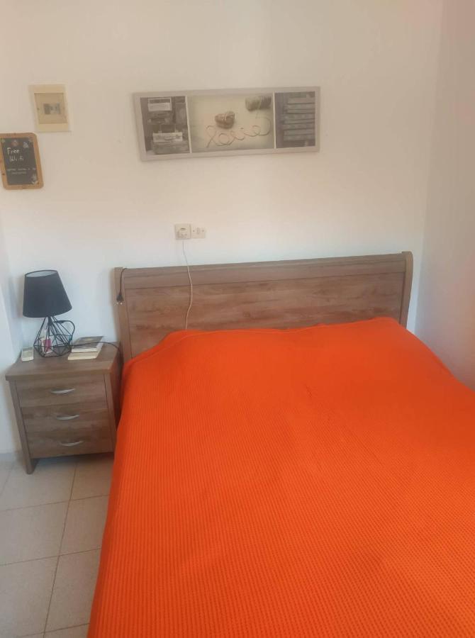 Spiros Apartments 里瓦的亚 外观 照片